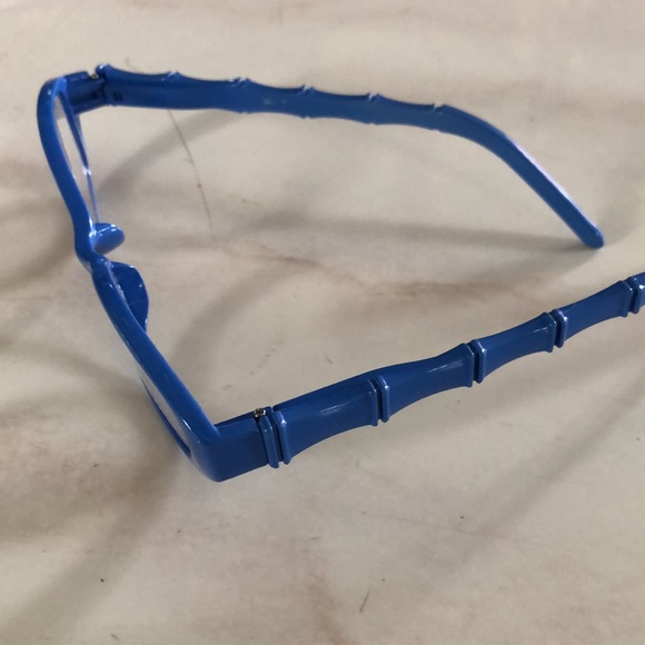 Vera Bradley Glasses & Bag - Picture 3 of 6